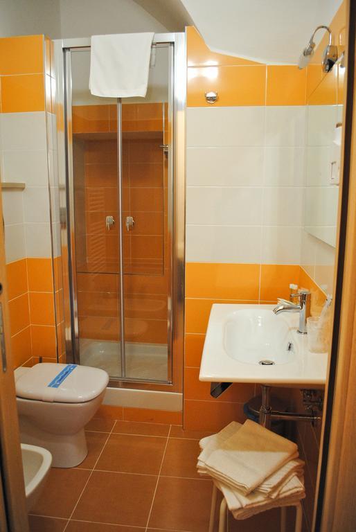 Dimora Saracena Guest House แตร์โมลิ ห้อง รูปภาพ