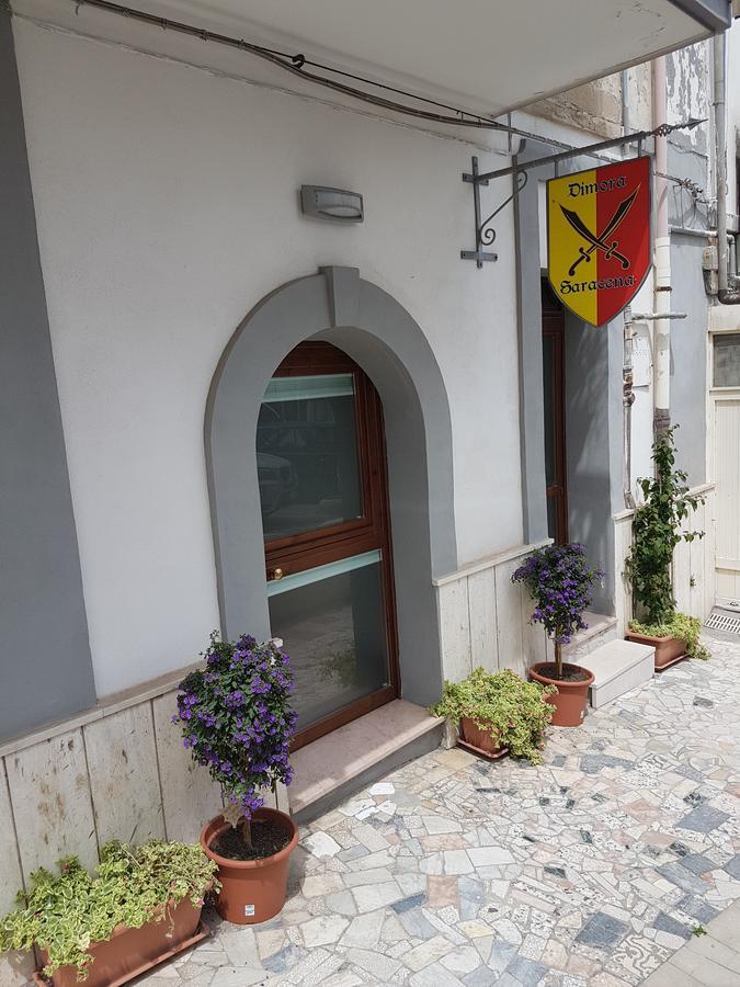 Dimora Saracena Guest House แตร์โมลิ ภายนอก รูปภาพ