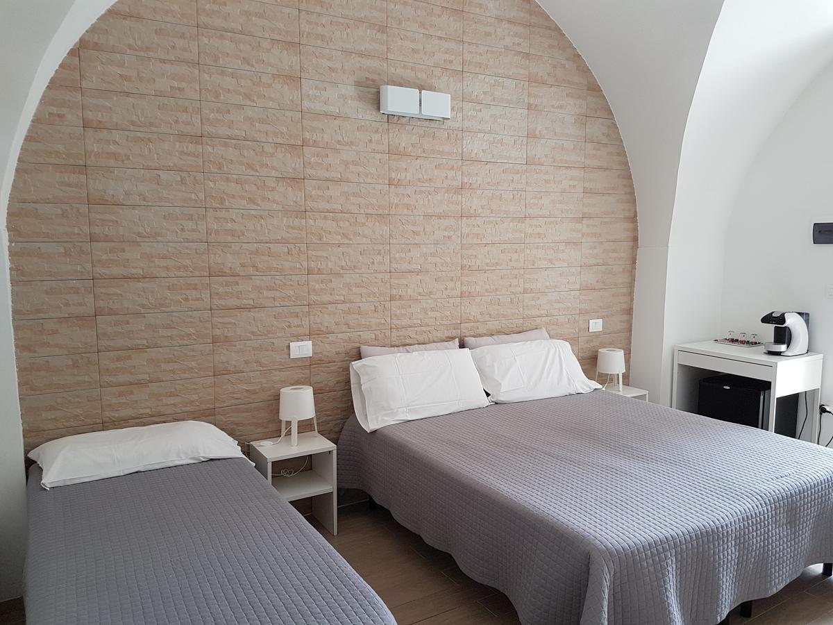 Dimora Saracena Guest House แตร์โมลิ ภายนอก รูปภาพ